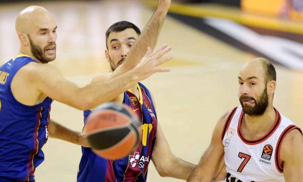 Άλωσε τη Βαρκελώνη ο Ολυμπιακός: Στις νίκες επέστρεψαν οι ερυθρόλευκοι